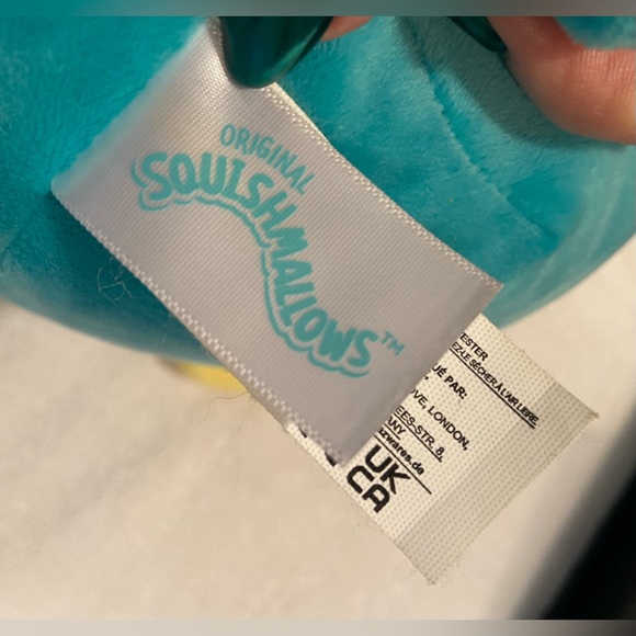 Squishmallow HugMees Winston 14” - Picture 4 of 5